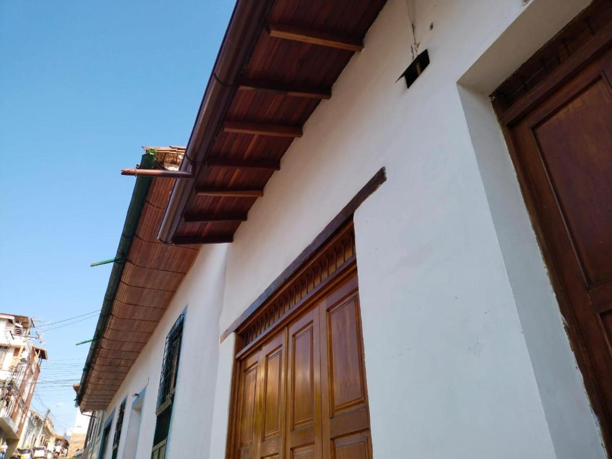 Chicamocha Hostel San Gil Exterior photo